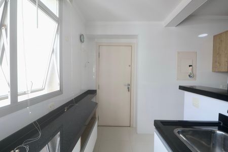 Apartamento para alugar com 100m², 3 quartos e 1 vaga Apartamento para alugar com 100m², 3 quartos e 1 vagaÁrea de Serviço