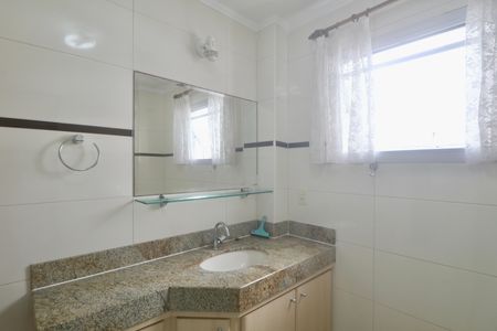 Apartamento para alugar com 100m², 3 quartos e 1 vaga Apartamento para alugar com 100m², 3 quartos e 1 vagaBanheiro Social