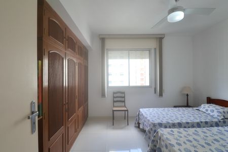 Apartamento para alugar com 100m², 3 quartos e 1 vaga Apartamento para alugar com 100m², 3 quartos e 1 vagaQuarto