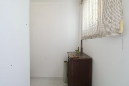Quarto de Serviço de apartamento para alugar com 3 quartos, 100m² em Centro, Guarujá