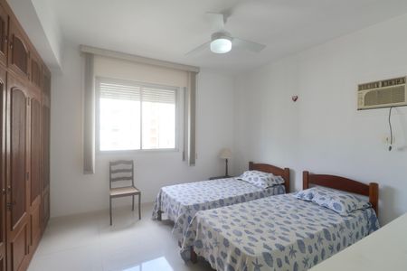 Apartamento para alugar com 100m², 3 quartos e 1 vaga Apartamento para alugar com 100m², 3 quartos e 1 vagaQuarto