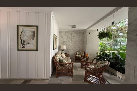 Hall de entrada de apartamento para alugar com 3 quartos, 100m² em Centro, Guarujá