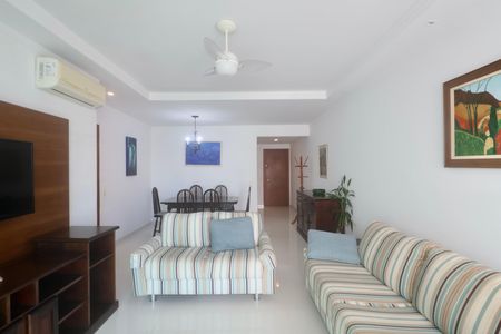 Apartamento para alugar com 3 quartos, 100m² em Centro, Guarujá