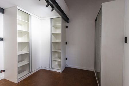 Casa à venda com 3 quartos, 100m² em Vila Romana, São Paulo