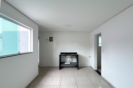 Cozinha de apartamento para alugar com 1 quarto, 54m² em Jardim Silvina, São Bernardo do Campo