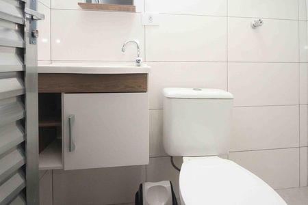 Casa para alugar com 35m², 1 quarto e sem vaga Casa para alugar com 35m², 1 quarto e sem vagaBanheiro da Suite