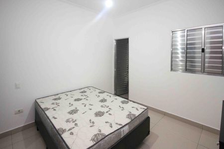 Casa para alugar com 35m², 1 quarto e sem vaga Casa para alugar com 35m², 1 quarto e sem vagaSuite