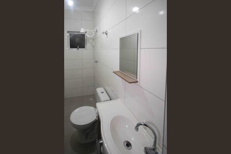 Casa para alugar com 35m², 1 quarto e sem vaga Casa para alugar com 35m², 1 quarto e sem vagaBanheiro Social