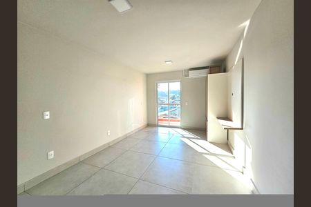 Quarto de apartamento para alugar com 1 quarto, 22m² em Posse, Nova Iguaçu