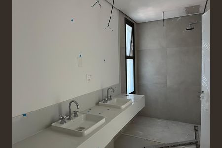 Apartamento à venda com 182m², 3 quartos e 3 vagas Apartamento à venda com 182m², 3 quartos e 3 vagasBanheiro 3