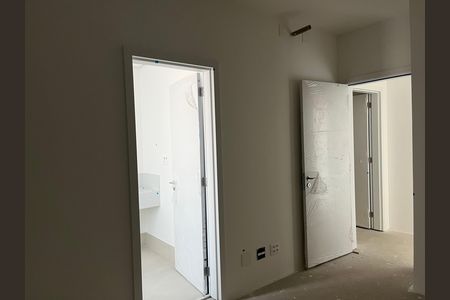 Apartamento à venda com 182m², 3 quartos e 3 vagas Apartamento à venda com 182m², 3 quartos e 3 vagasQuarto 3