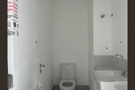 Apartamento à venda com 182m², 3 quartos e 3 vagas Apartamento à venda com 182m², 3 quartos e 3 vagasBanheiro 4