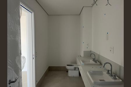 Apartamento à venda com 182m², 3 quartos e 3 vagas Apartamento à venda com 182m², 3 quartos e 3 vagasBanheiro 3