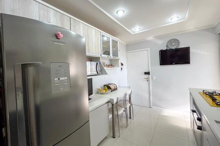 Cozinha de apartamento à venda com 3 quartos, 97m² em Vila Moinho Velho, São Paulo