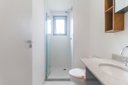 Apartamento para alugar com 55m², 2 quartos e 1 vaga Apartamento para alugar com 55m², 2 quartos e 1 vagaBanheiro social