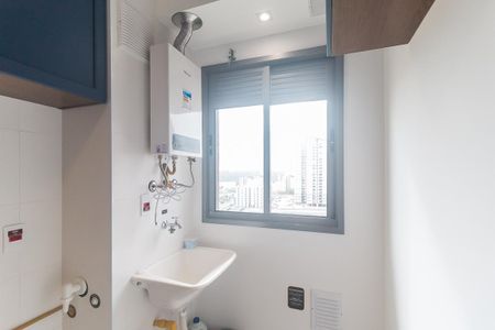 Apartamento para alugar com 55m², 2 quartos e 1 vaga Apartamento para alugar com 55m², 2 quartos e 1 vagaÁrea de Serviço