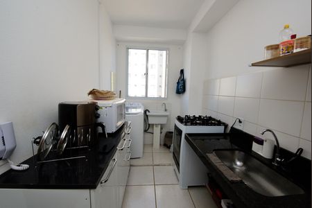 Apartamento à venda com 60m², 2 quartos e 1 vaga Apartamento à venda com 60m², 2 quartos e 1 vagaCozinha e Área de Serviço