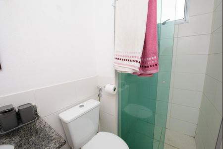 Apartamento à venda com 60m², 2 quartos e 1 vaga Apartamento à venda com 60m², 2 quartos e 1 vagaBanheiro da Suíte