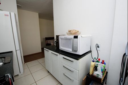 Apartamento à venda com 60m², 2 quartos e 1 vaga Apartamento à venda com 60m², 2 quartos e 1 vagaCozinha e Área de Serviço