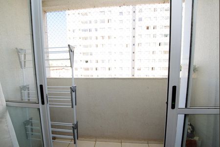 Apartamento à venda com 60m², 2 quartos e 1 vaga Apartamento à venda com 60m², 2 quartos e 1 vagaSala