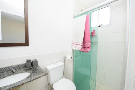Apartamento à venda com 60m², 2 quartos e 1 vaga Apartamento à venda com 60m², 2 quartos e 1 vagaBanheiro da Suíte
