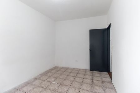Quarto 3 de casa para alugar com 3 quartos, 200m² em Jardim das Oliveiras, São Paulo