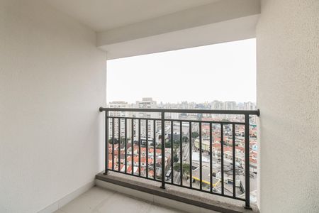 Apartamento à venda com 44m², 1 quarto e sem vaga Apartamento à venda com 44m², 1 quarto e sem vagaVaranda