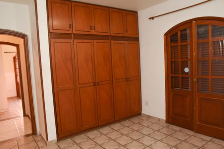 Casa à venda com 197m², 3 quartos e 3 vagas Casa à venda com 197m², 3 quartos e 3 vagasQuarto 3