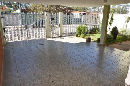 Casa à venda com 197m², 3 quartos e 3 vagas Casa à venda com 197m², 3 quartos e 3 vagasGaragem