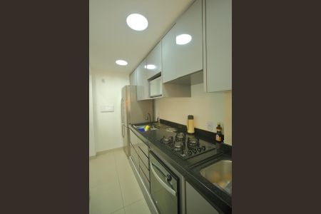 Apartamento à venda com 46m², 2 quartos e 1 vagaCozinha 