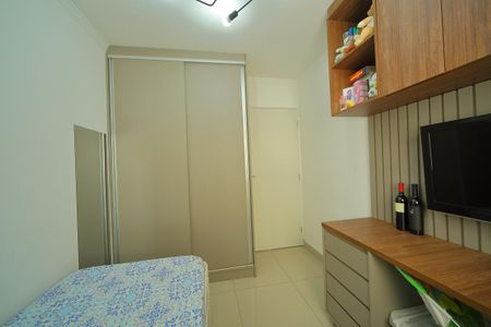 Apartamento à venda com 46m², 2 quartos e 1 vagaQuarto 2 