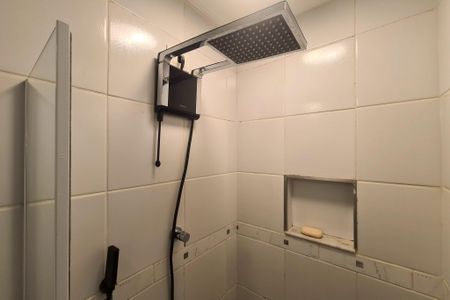 Banheiro de apartamento para alugar com 1 quarto, 86m² em Cerqueira César, São Paulo