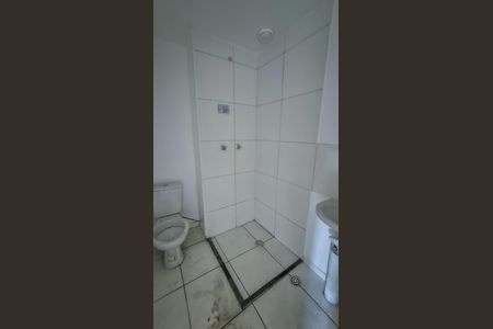 Banheiro de apartamento à venda com 2 quartos, 38m² em Bonsucesso, Rio de Janeiro