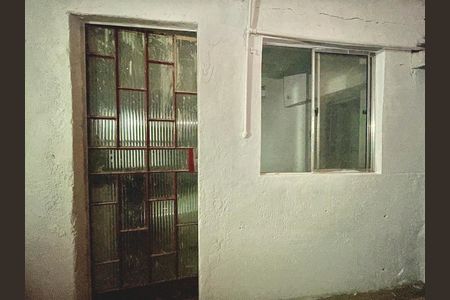 Casa para alugar com 60m², 1 quarto e 1 vaga Casa para alugar com 60m², 1 quarto e 1 vagaÁrea externa