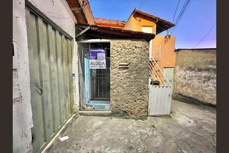 Casa para alugar com 60m², 1 quarto e 1 vaga Casa para alugar com 60m², 1 quarto e 1 vagaPlaca