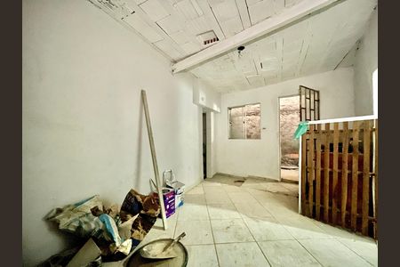 Casa para alugar com 1 quarto, 60m² em Vila Minaslandia, Belo Horizonte