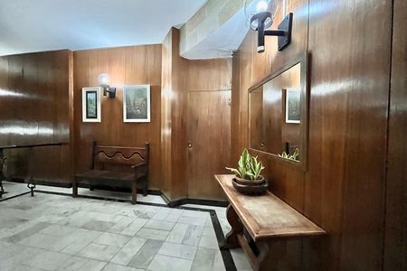 Portaria de kitnet/studio para alugar com 1 quarto, 35m² em Copacabana, Rio de Janeiro