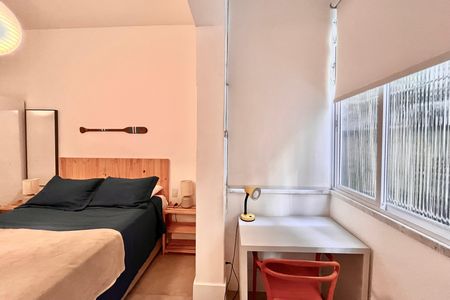 Studio para alugar com 35m², 1 quarto e sem vaga Studio para alugar com 35m², 1 quarto e sem vagaStudio