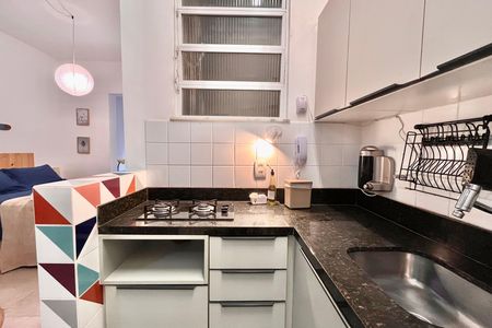 Studio para alugar com 35m², 1 quarto e sem vaga Studio para alugar com 35m², 1 quarto e sem vagaCozinha