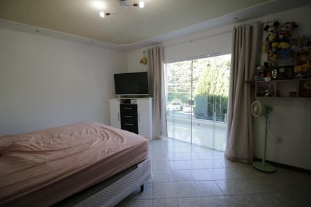 Casa para alugar com 360m², 3 quartos e 1 vaga Suíte 3