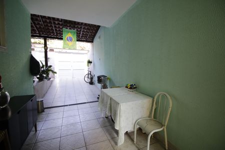 Casa para alugar com 360m², 3 quartos e 1 vagaQuintal