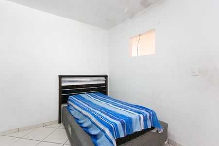 Quarto  de casa à venda com 2 quartos, 150m² em Jardim do Divino, São Paulo