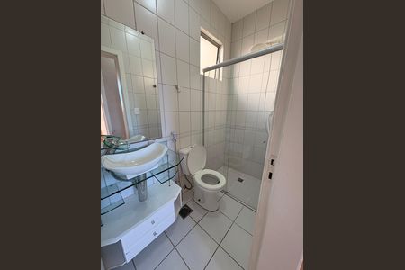 Banheiro de apartamento à venda com 3 quartos, 105m² em Santa Amelia, Belo Horizonte
