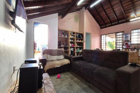 Casa à venda com 3 quartos, 284m² em Conjunto Habitacional Vida Nova, Campinas