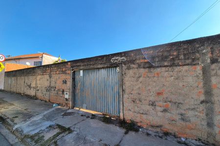 Casa à venda com 284m², 3 quartos e 5 vagas Casa à venda com 284m², 3 quartos e 5 vagasFachada do Prédio