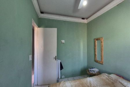 Casa à venda com 284m², 3 quartos e 5 vagas Casa à venda com 284m², 3 quartos e 5 vagasQuarto 2