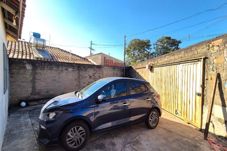 Casa à venda com 284m², 3 quartos e 5 vagas Casa à venda com 284m², 3 quartos e 5 vagasGaragem