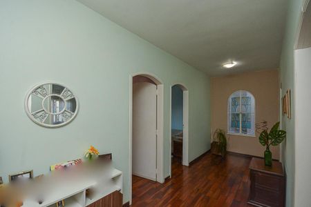 Casa para alugar com 350m², 3 quartos e 2 vagas Casa para alugar com 350m², 3 quartos e 2 vagasHall