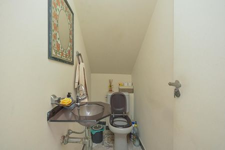 Casa para alugar com 350m², 3 quartos e 2 vagas Casa para alugar com 350m², 3 quartos e 2 vagasLavabo