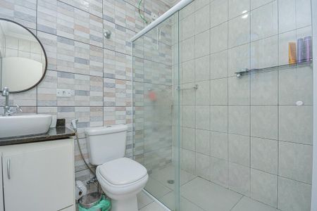 Casa para alugar com 350m², 3 quartos e 2 vagas Casa para alugar com 350m², 3 quartos e 2 vagasBanheiro